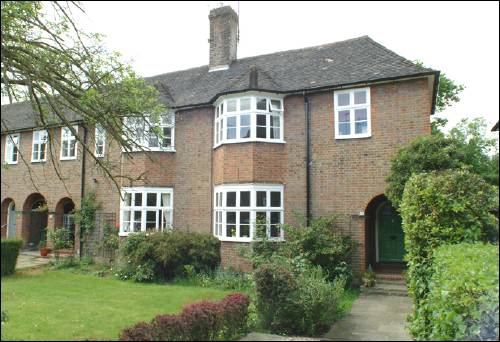 47 Rotherwick Road